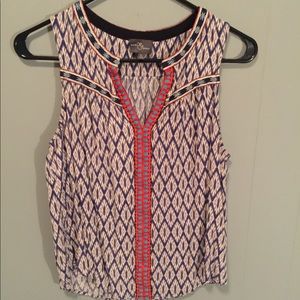 Market and spruce tank top